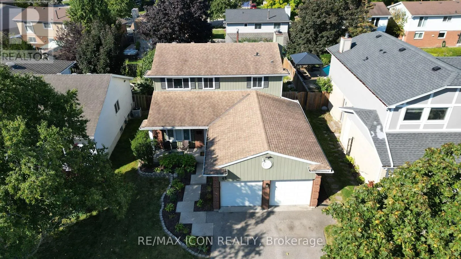 43 WINDING WAY