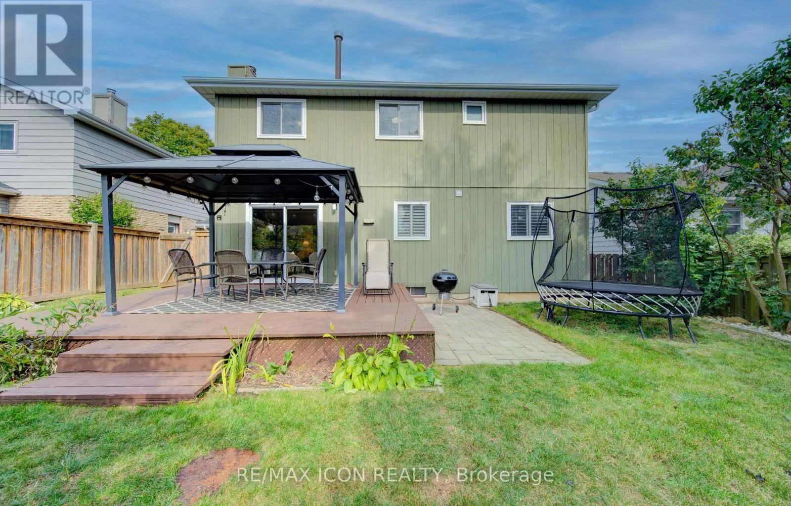 43 WINDING WAY