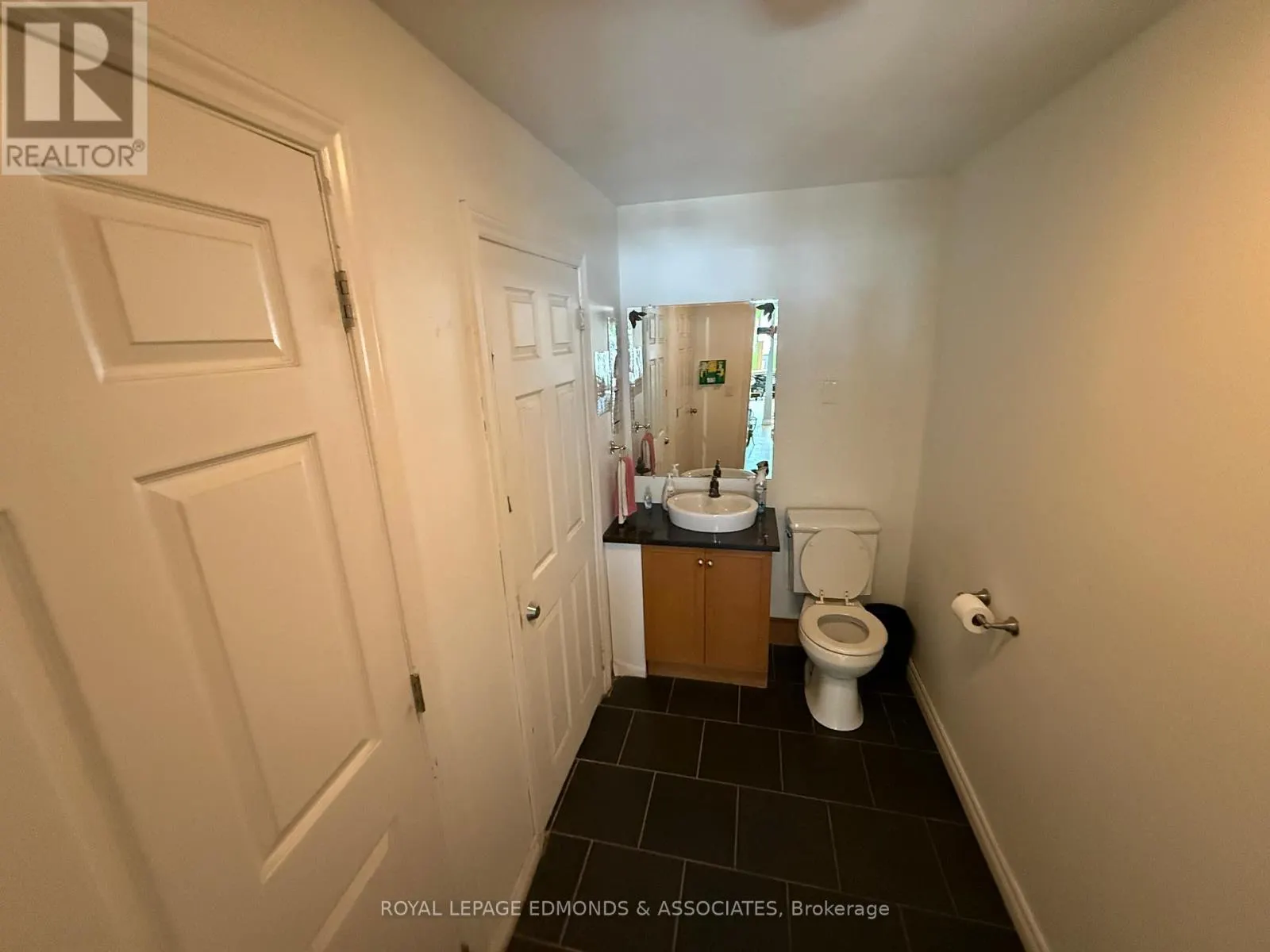 2551 PETAWAWA BOULEVARD