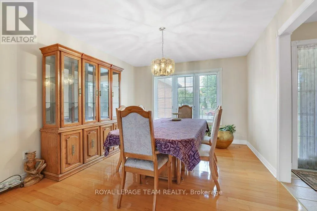 2120 TRAILWOOD DRIVE