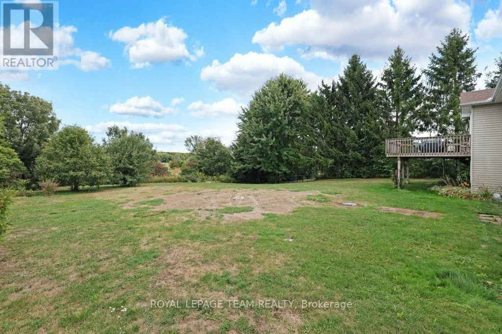 2120 TRAILWOOD DRIVE