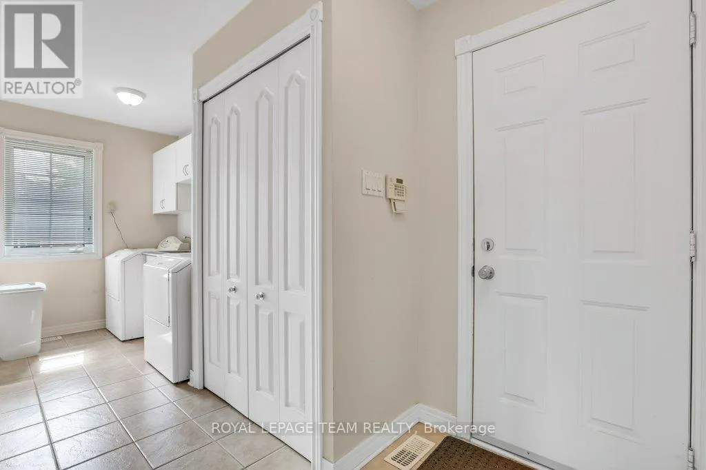 2120 TRAILWOOD DRIVE