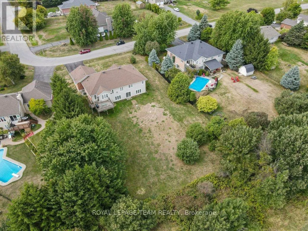 2120 TRAILWOOD DRIVE