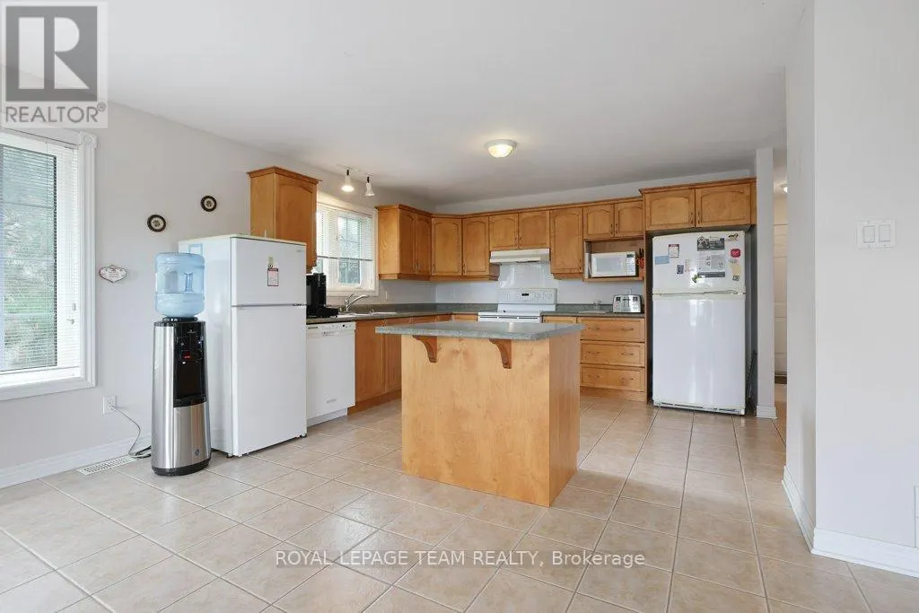 2120 TRAILWOOD DRIVE
