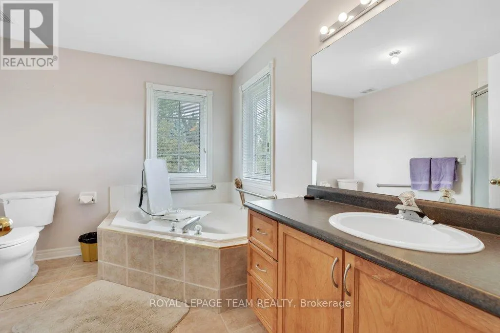2120 TRAILWOOD DRIVE
