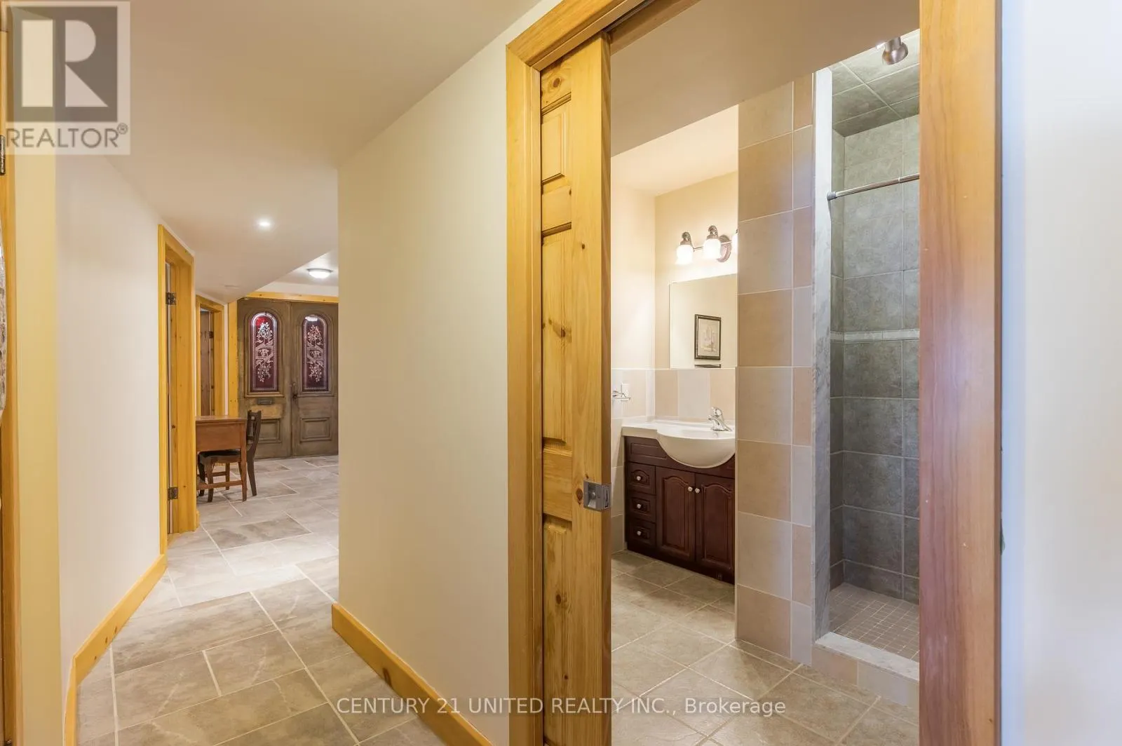 3069 CLEAR LAKE ROAD W