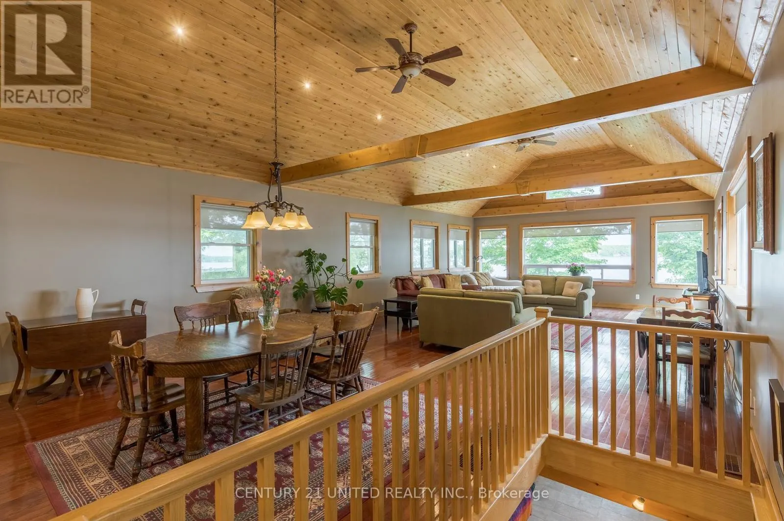 3069 CLEAR LAKE ROAD W