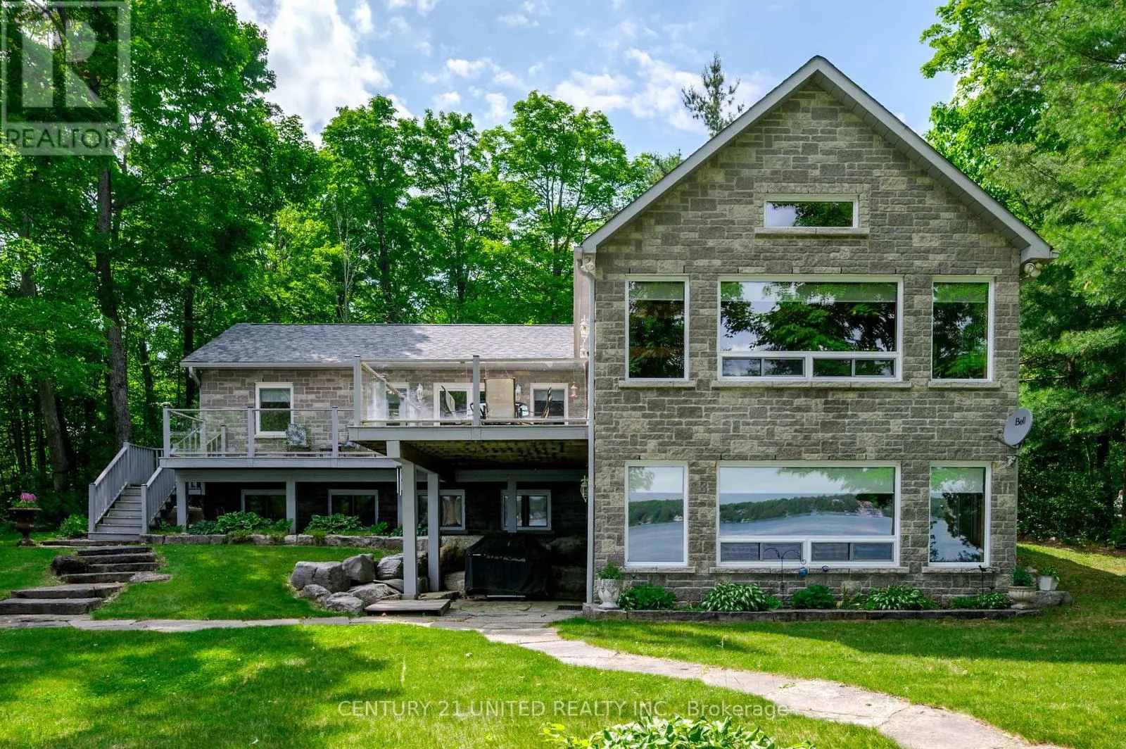 3069 CLEAR LAKE ROAD W