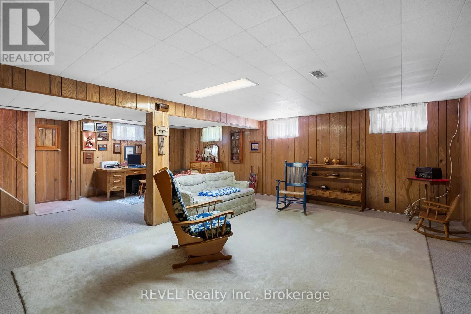 5548 HODGSON AVENUE