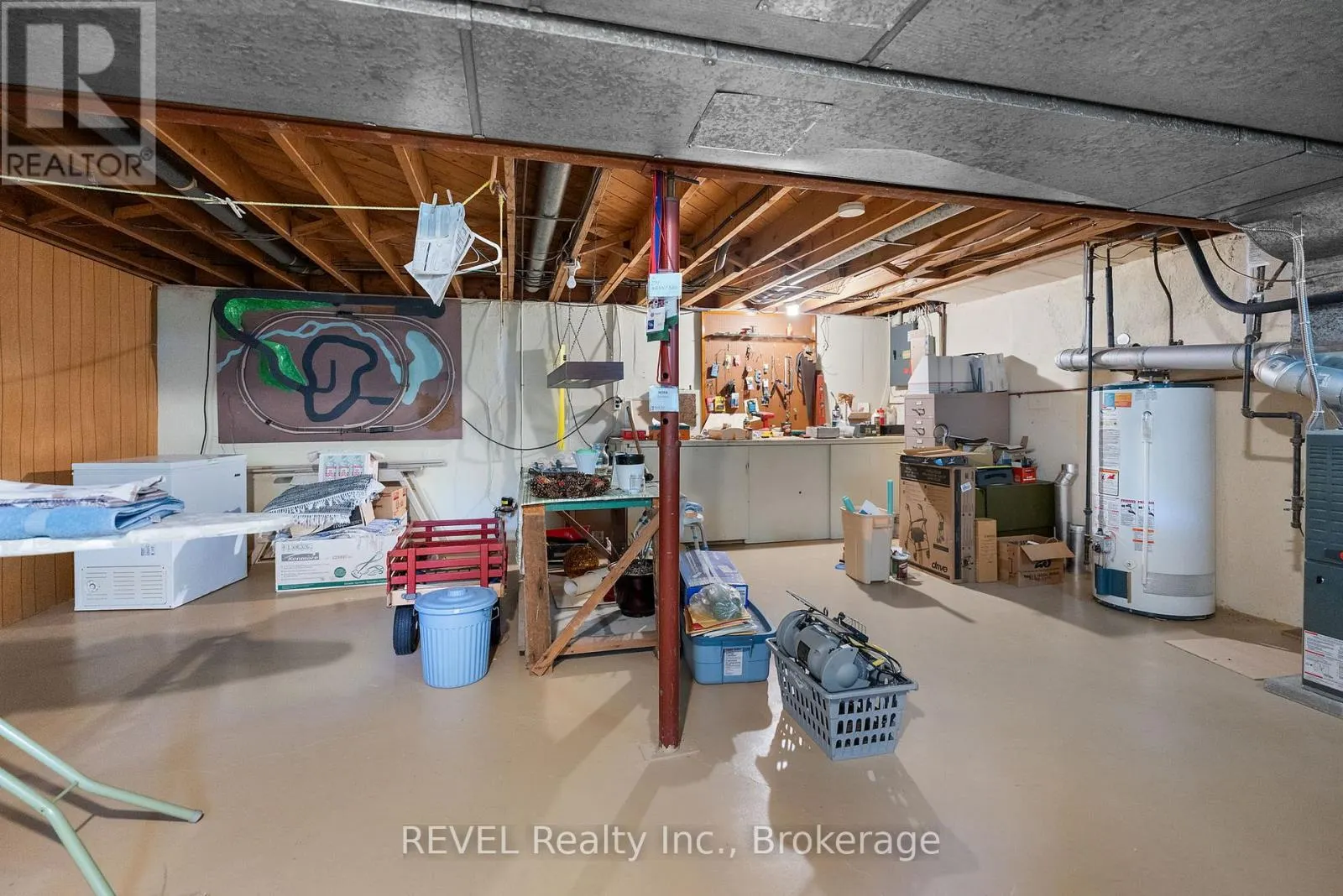 5548 HODGSON AVENUE