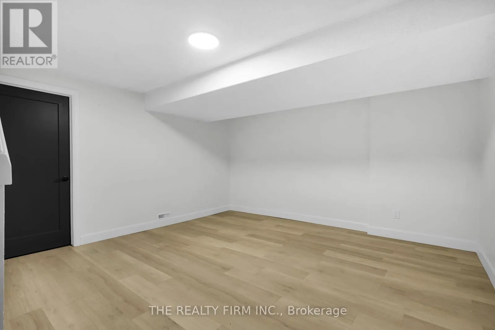 20 - 75 GATEWOOD PLACE S, #20