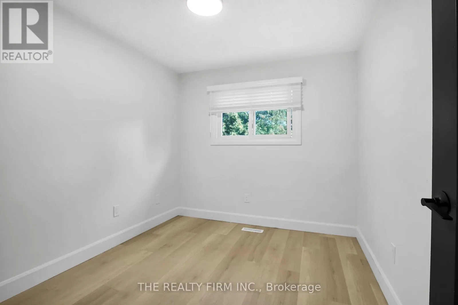 20 - 75 GATEWOOD PLACE S, #20