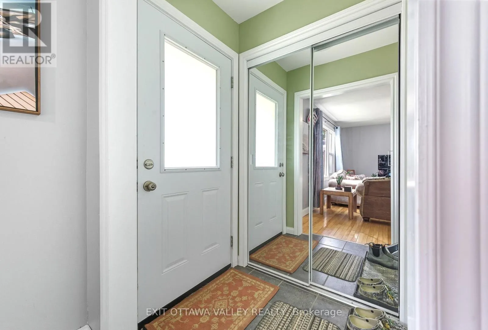 6 FARADAY CRESCENT