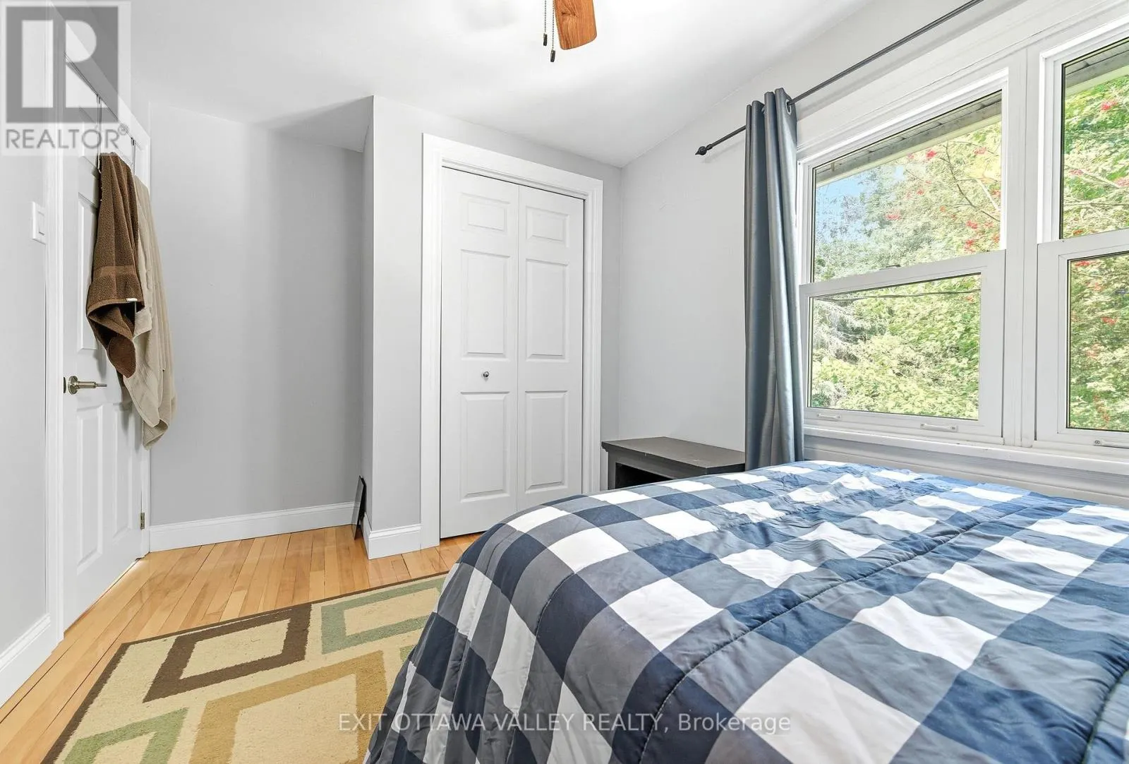 6 FARADAY CRESCENT