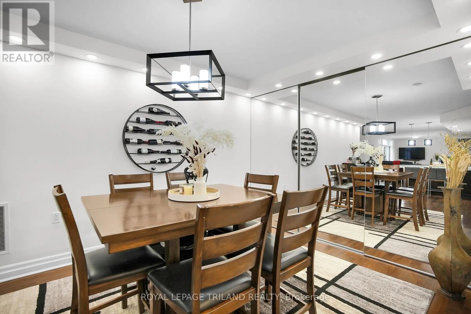 1206 - 250 PALL MALL STREET, #1206