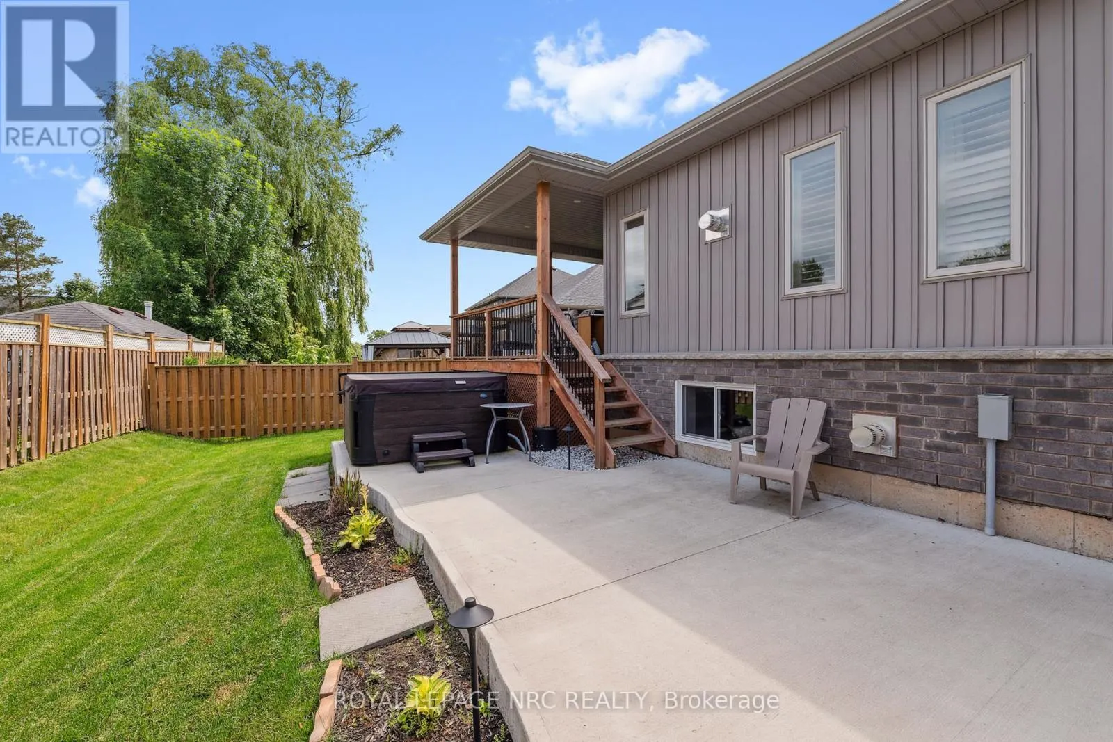 110 NORTH VALLEY DRIVE