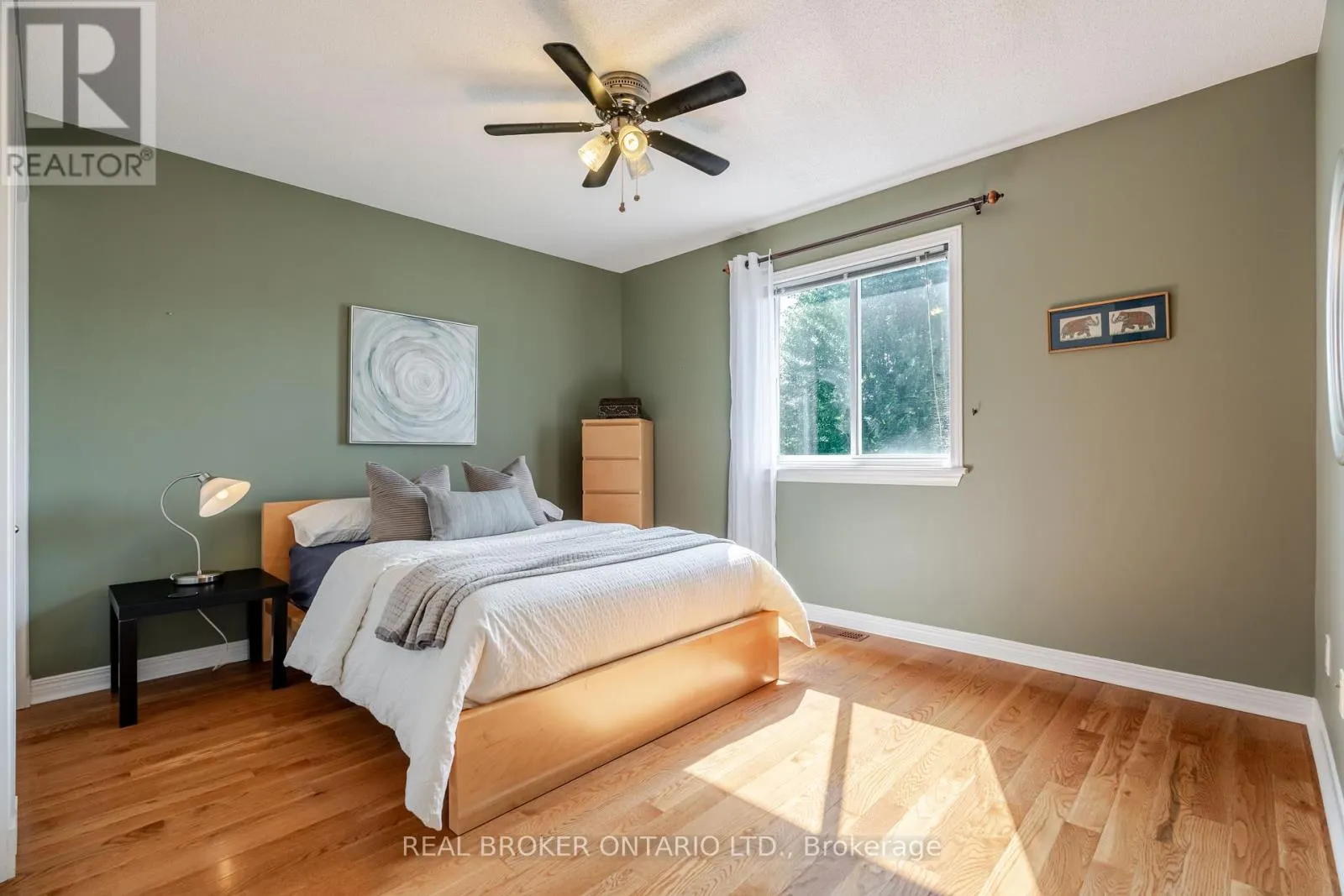 49 ALLANFORD AVENUE