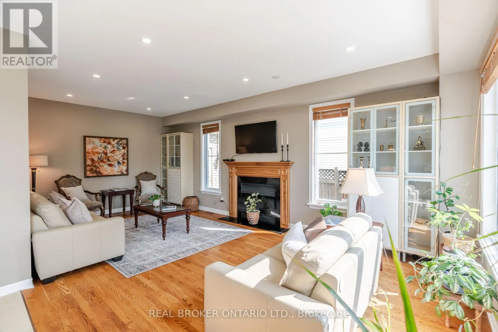 49 ALLANFORD AVENUE