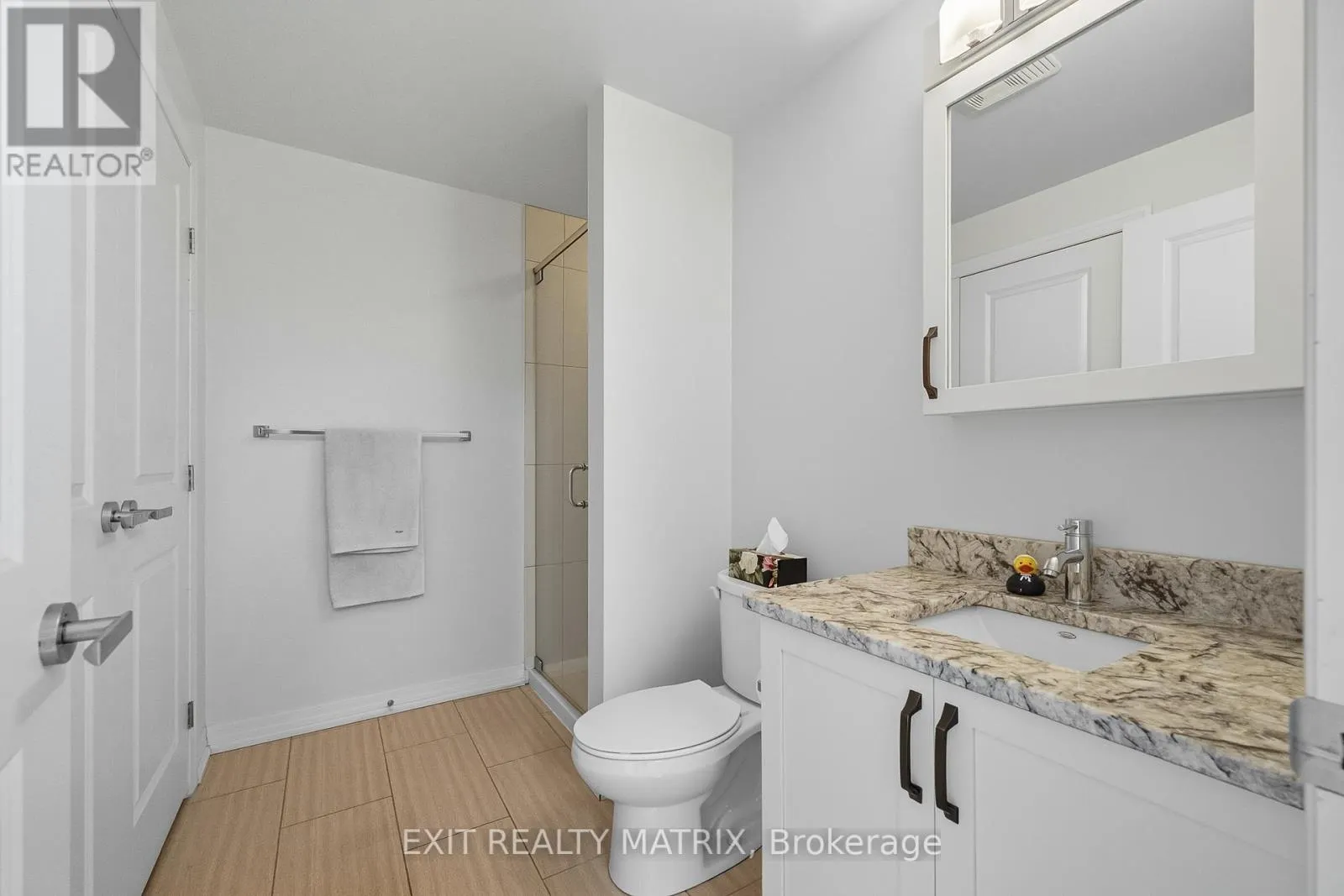 2803 - 195 BESSERER STREET