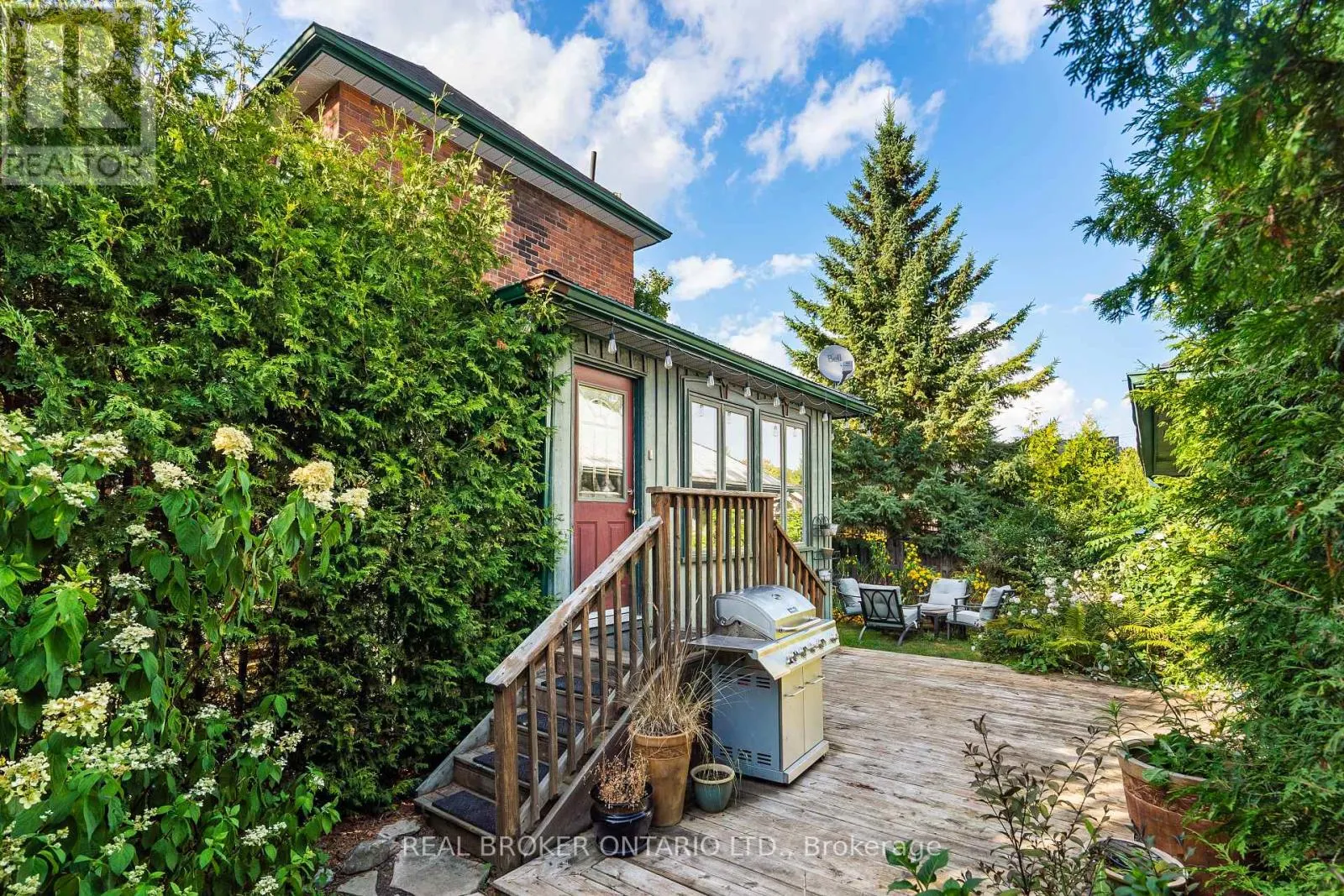 74 LAKE AVENUE W