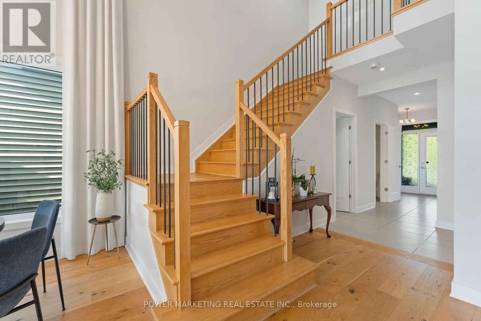 537 COMPASS STREET