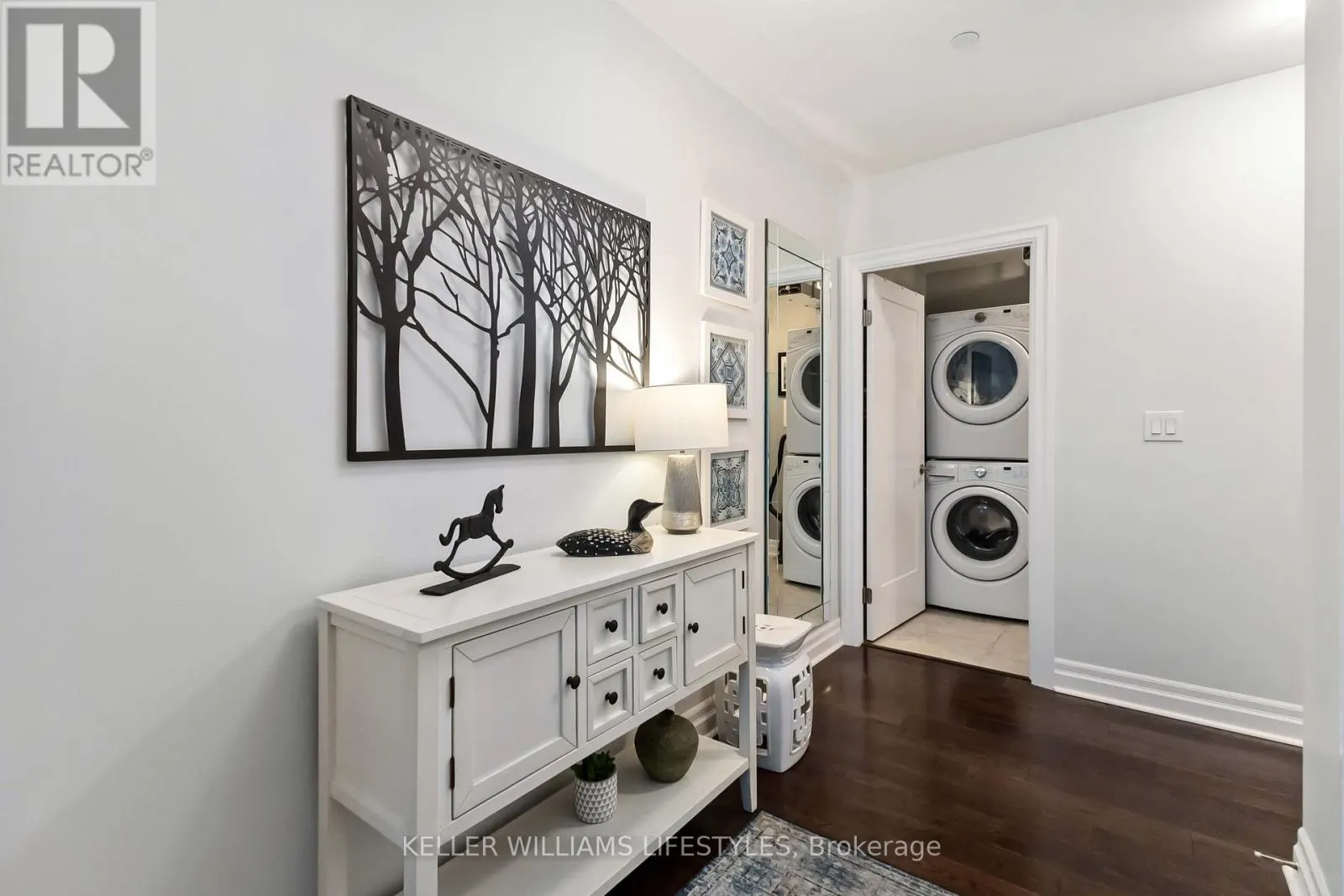1001 - 505 TALBOT STREET, #1001