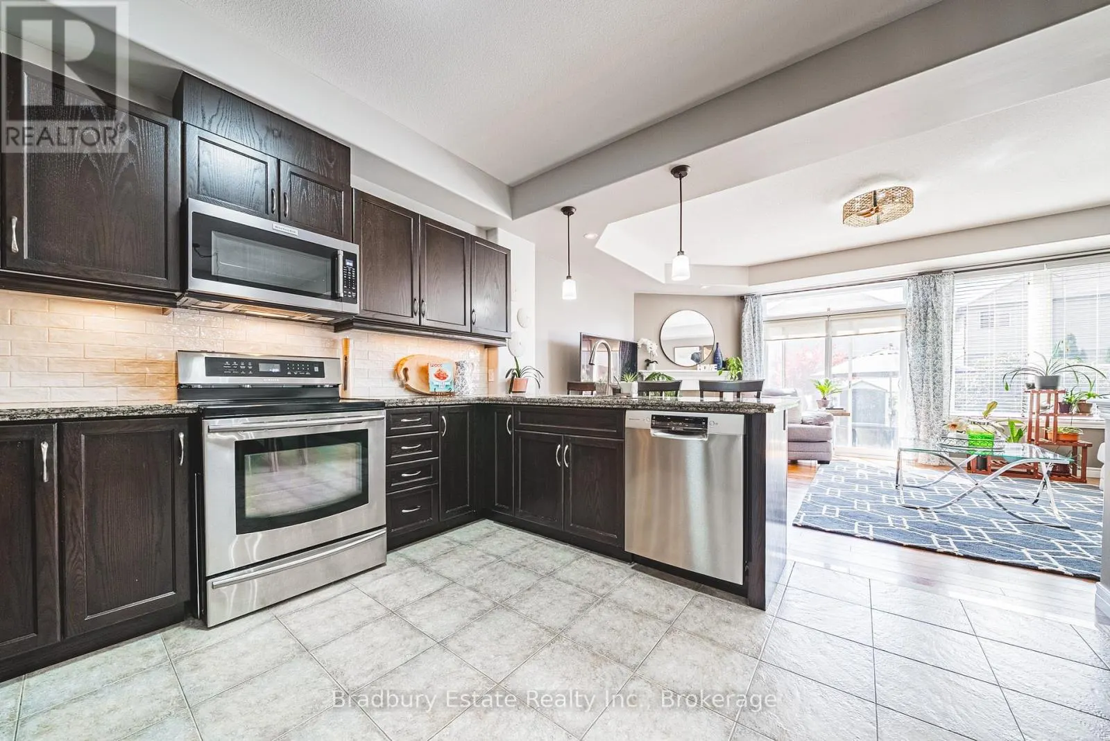 42 FALL FAIR WAY