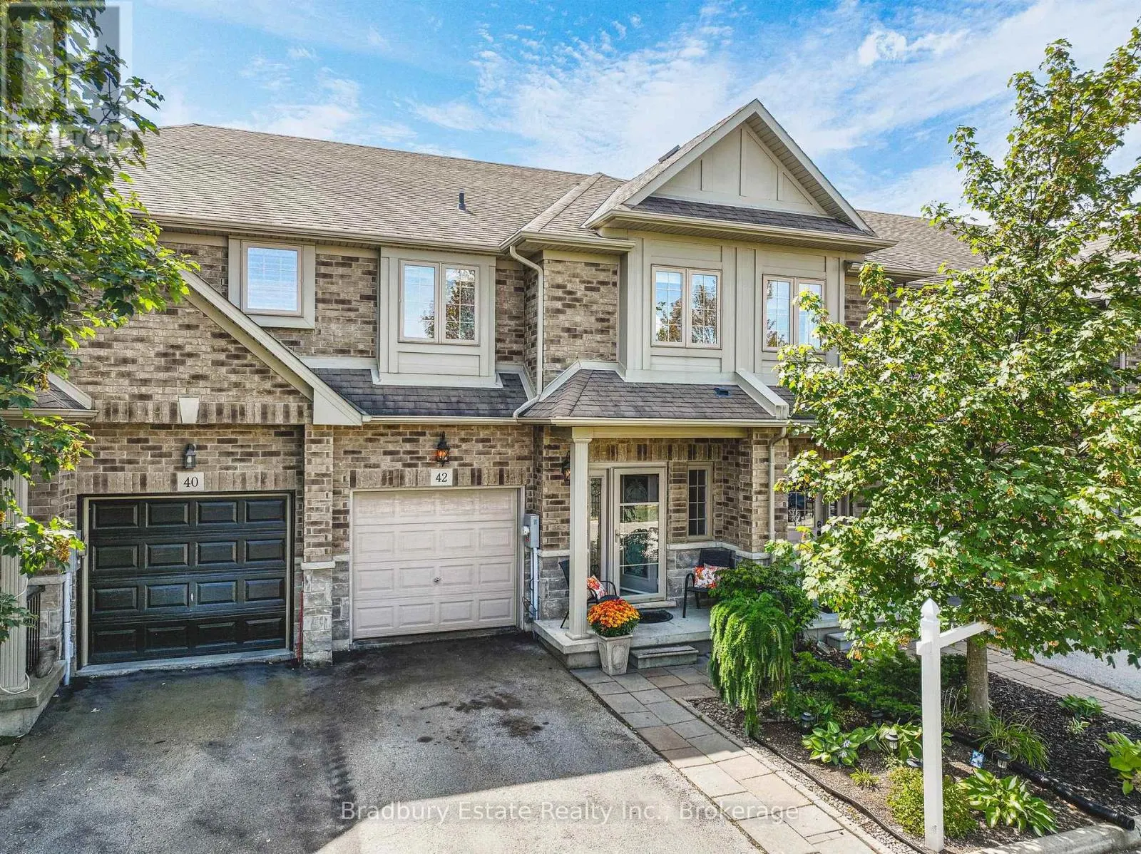 42 FALL FAIR WAY