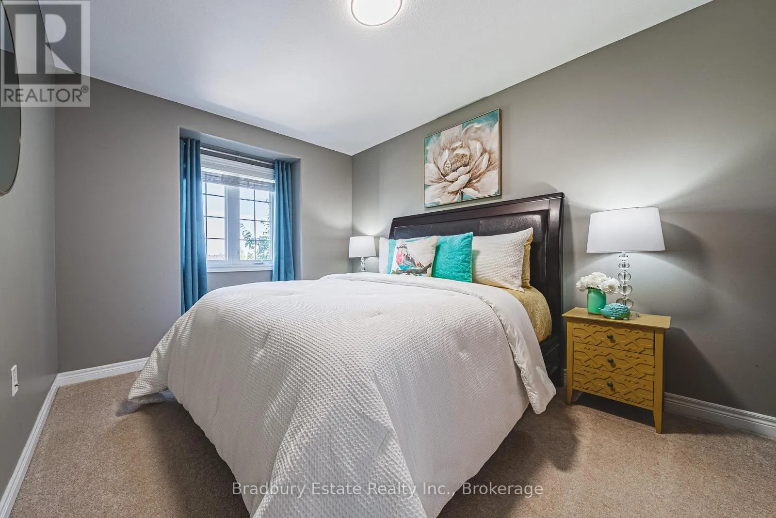 42 FALL FAIR WAY