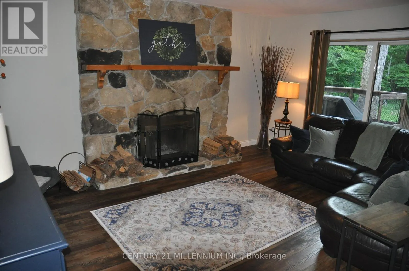 7 ERINWOOD DRIVE