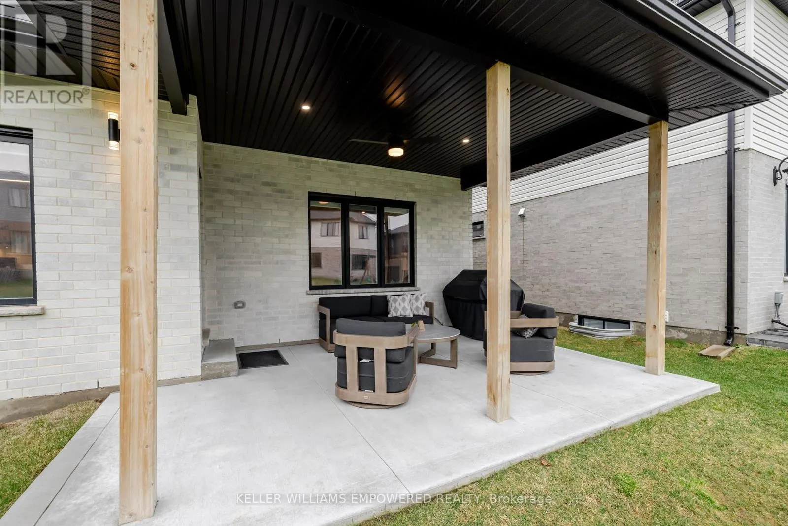 1611 UPPER WEST AVENUE