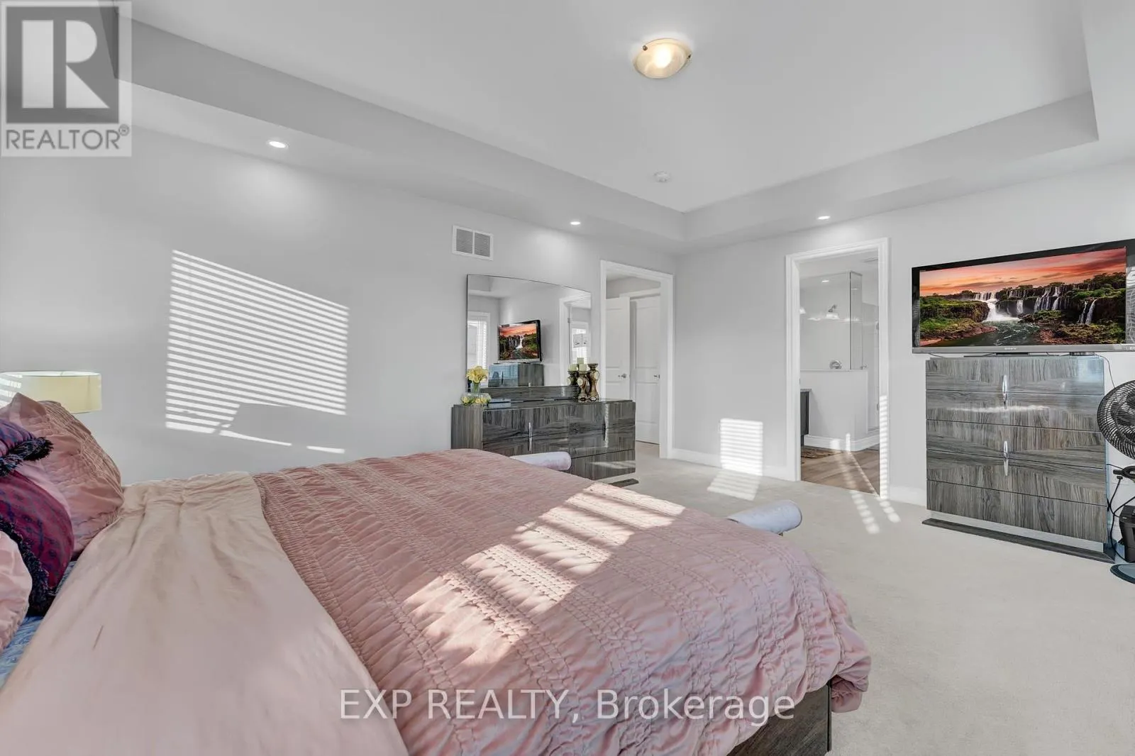 146 WHITTINGTON DRIVE