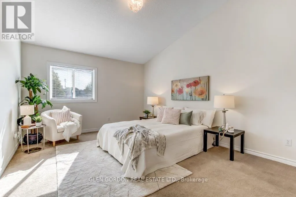 48 - 1077 HAMILTON ROAD, #48