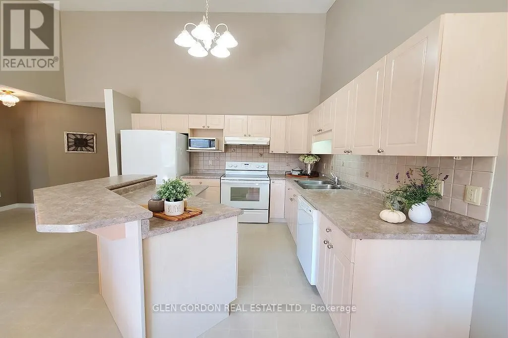 48 - 1077 HAMILTON ROAD, #48