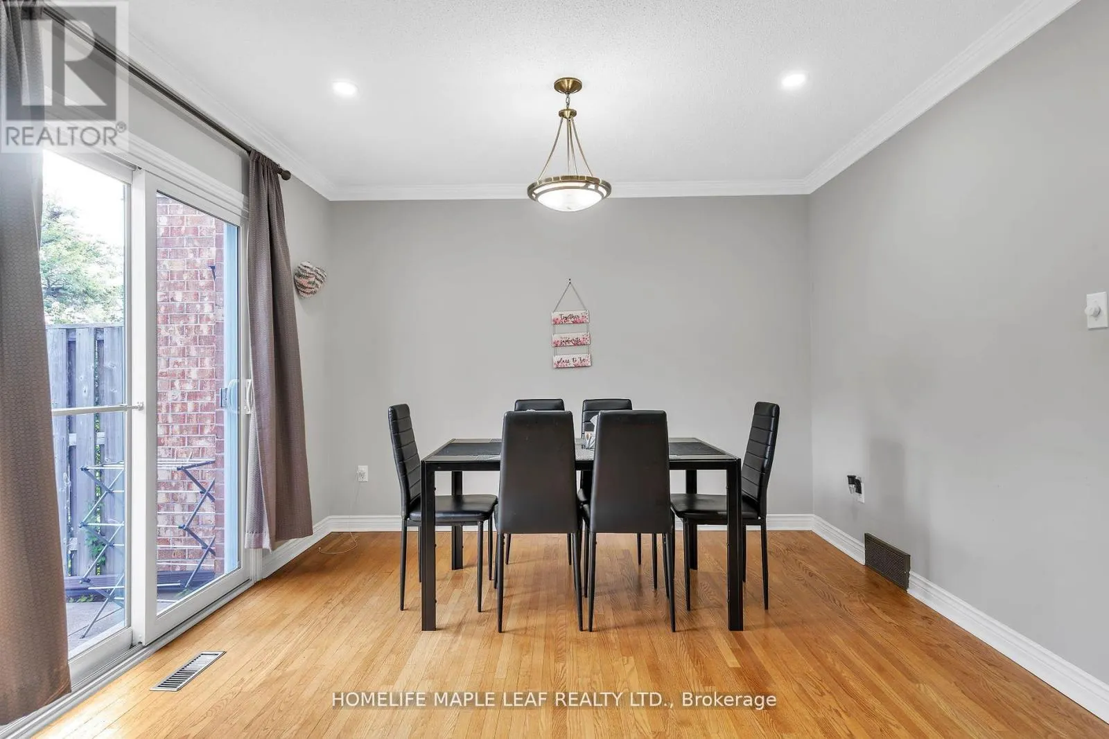 28 - 308 CONWAY DRIVE