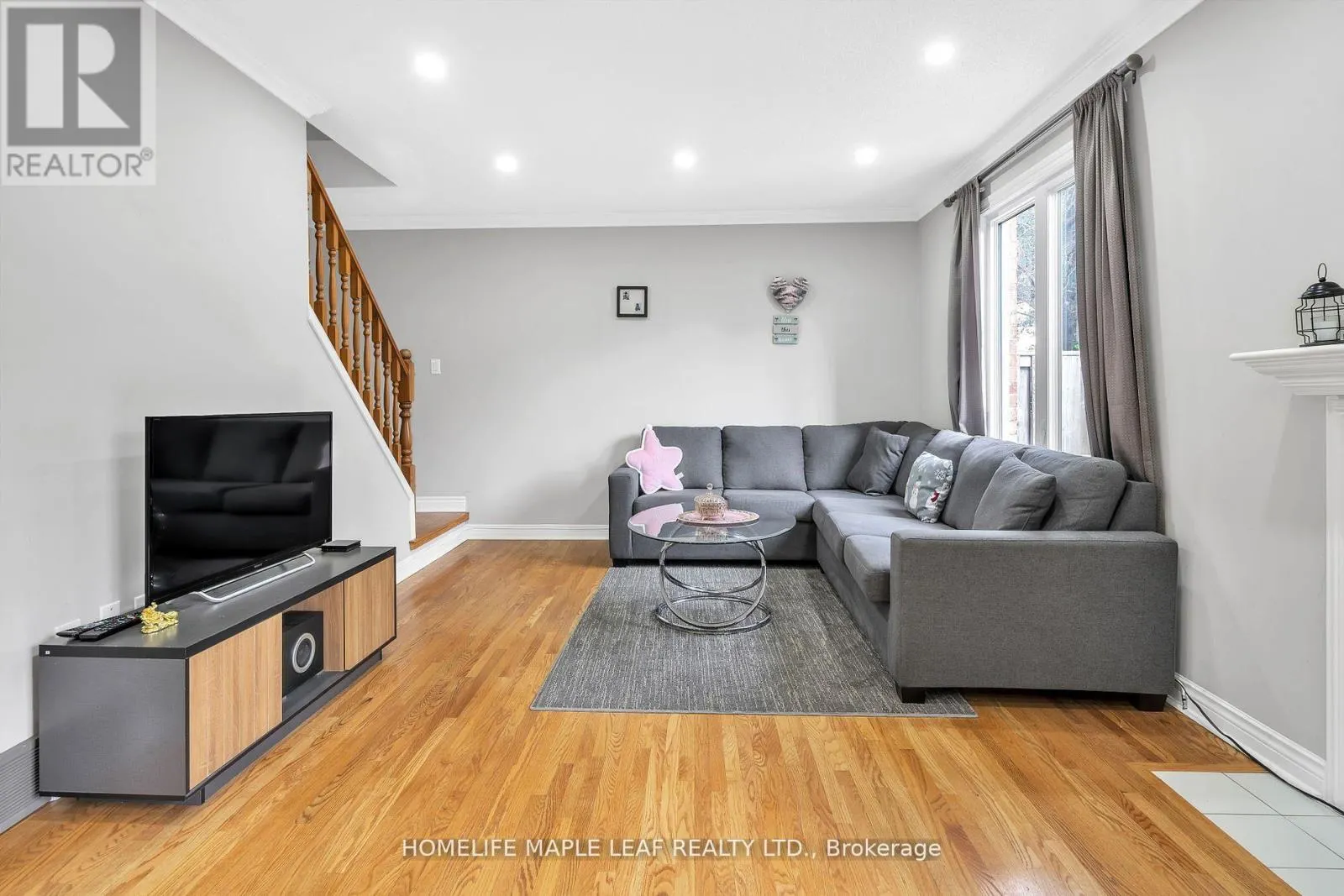 28 - 308 CONWAY DRIVE