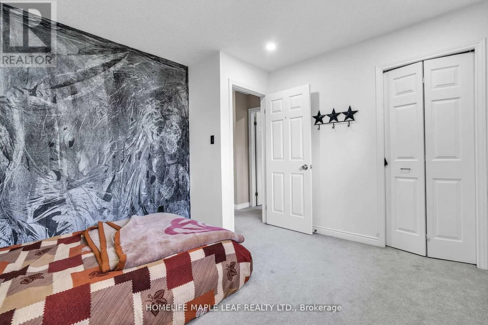 28 - 308 CONWAY DRIVE