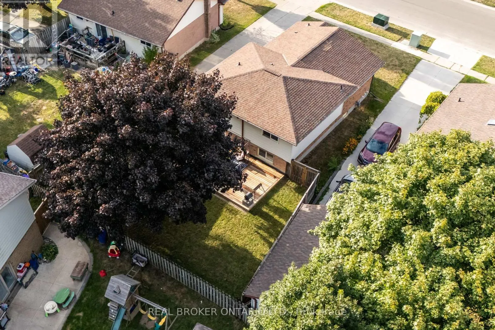 1134 MOHAWK STREET