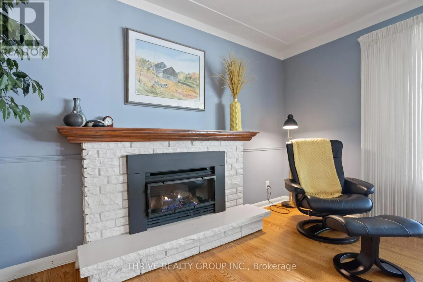 1284 WAYNE ROAD