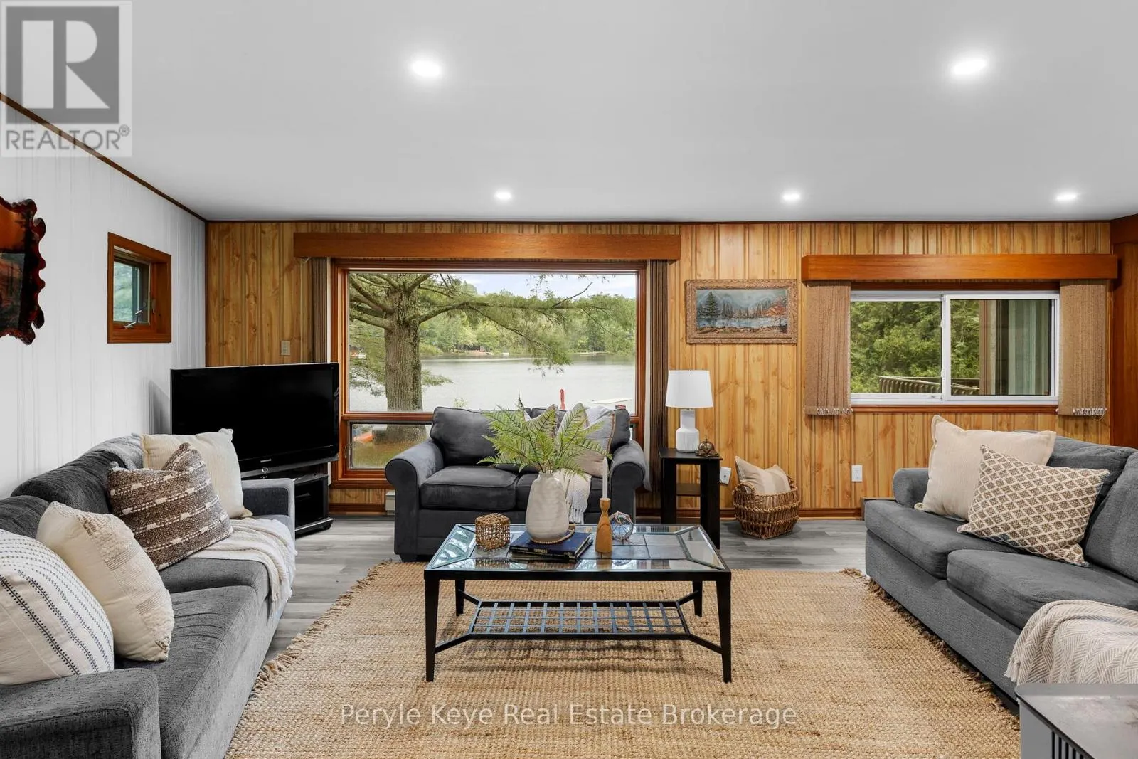 1025 & 1027 BIG ISLAND ROAD
