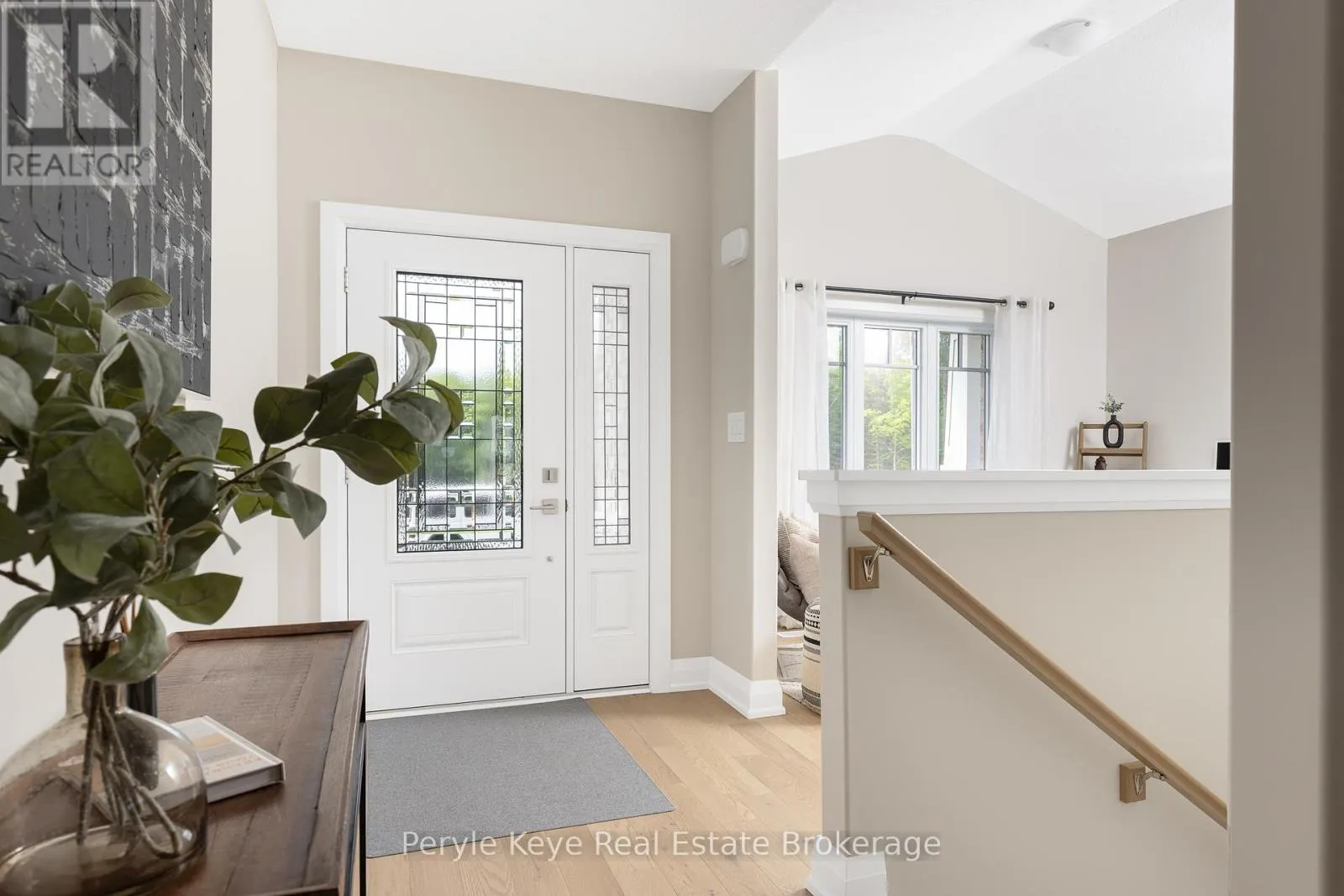 14 CHARLES MORLEY BOULEVARD