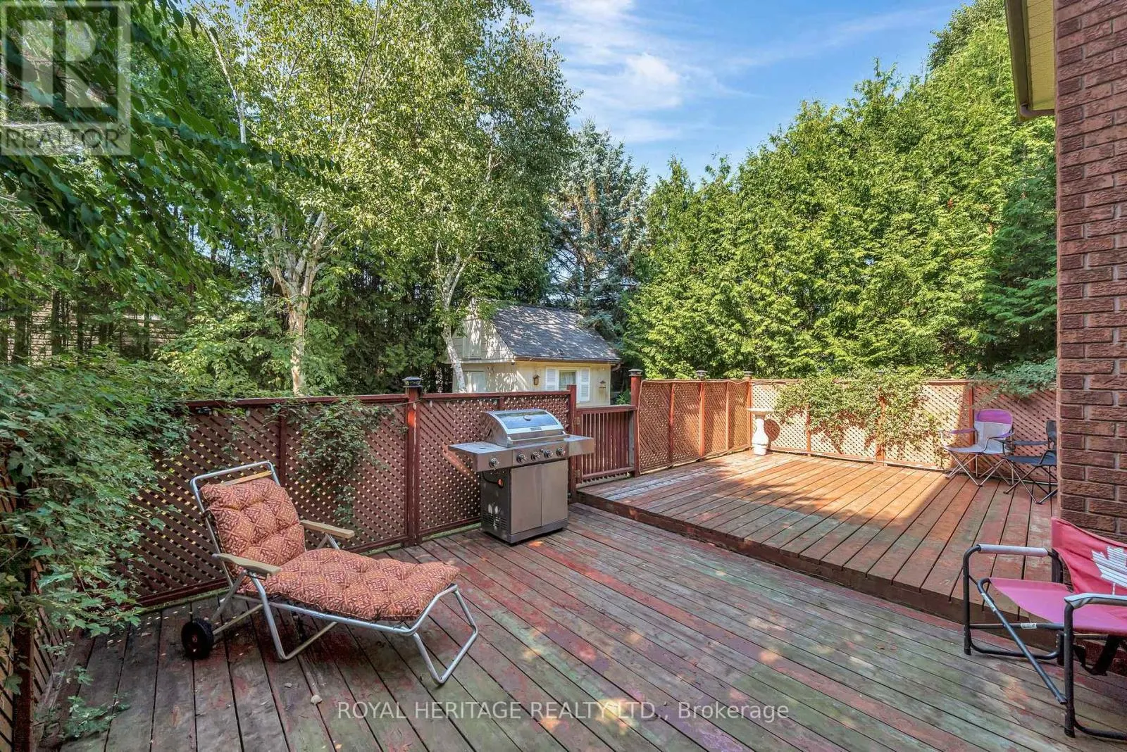 15 IROQUOIS AVENUE