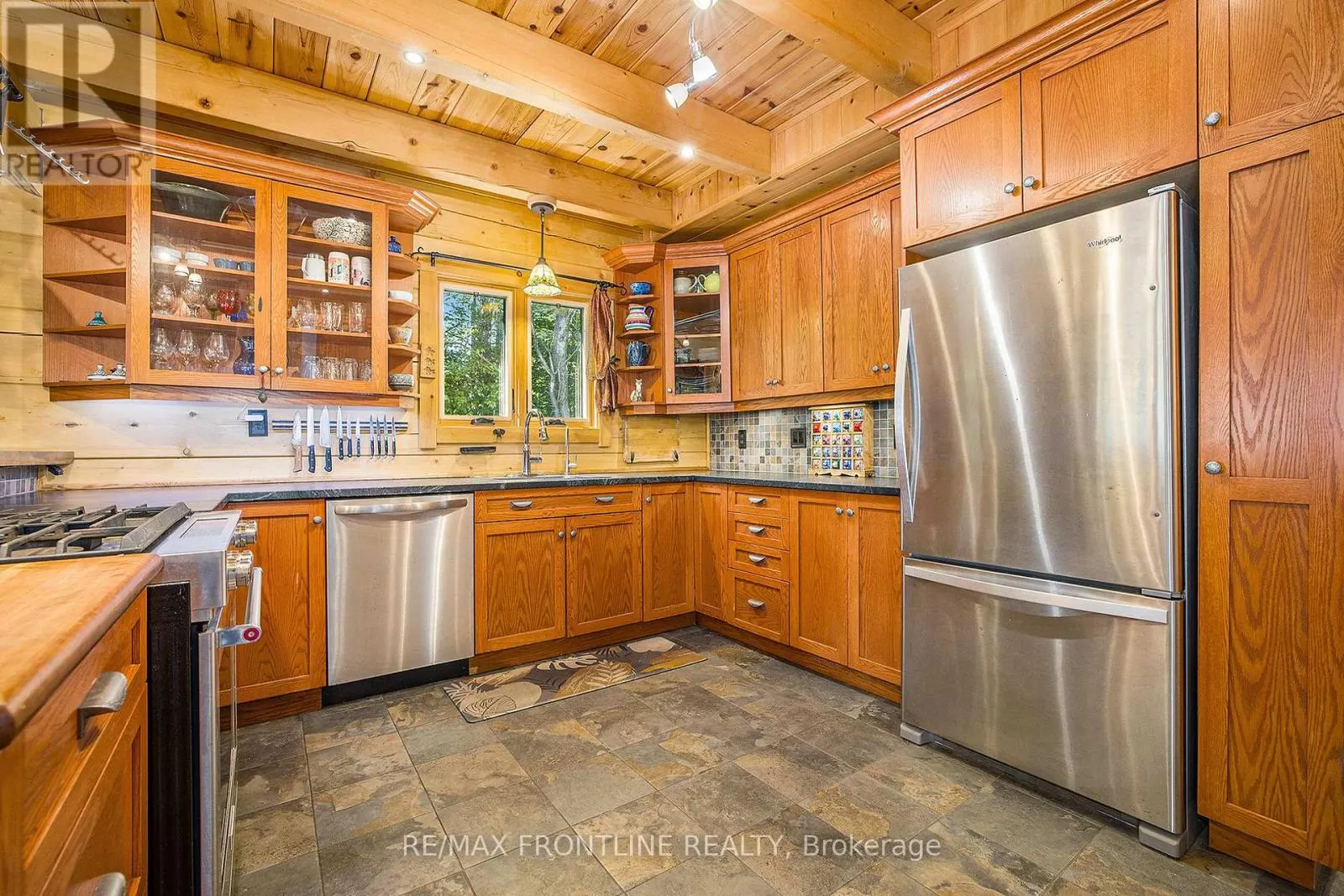 132 DARLING 9 CONCESSION ROAD