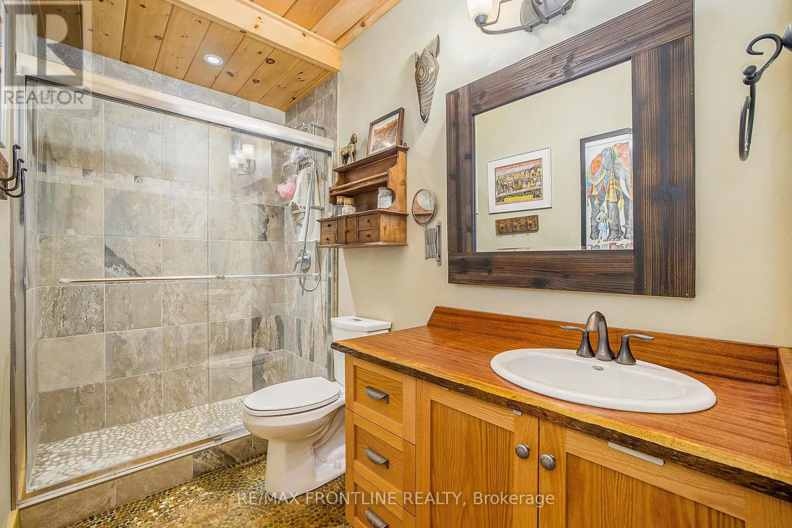 132 DARLING 9 CONCESSION ROAD