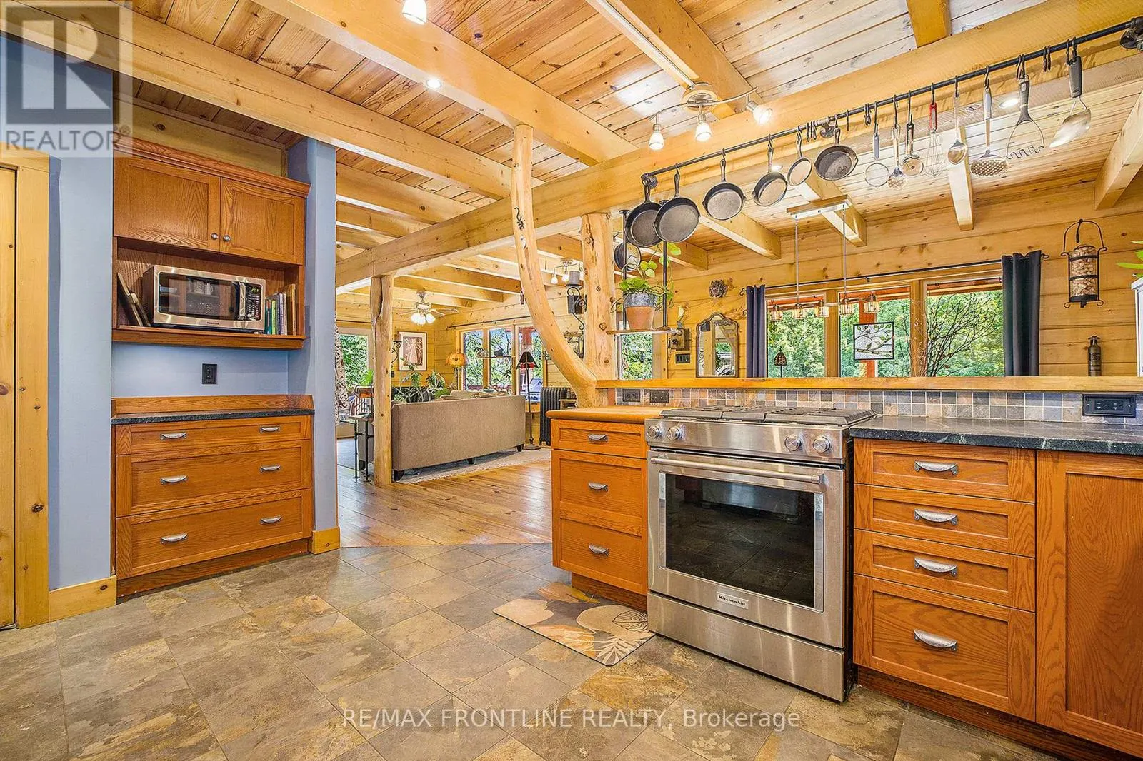 132 DARLING 9 CONCESSION ROAD
