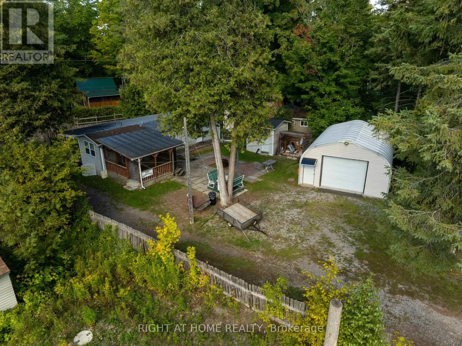 137 TRILLIUM TRAIL S
