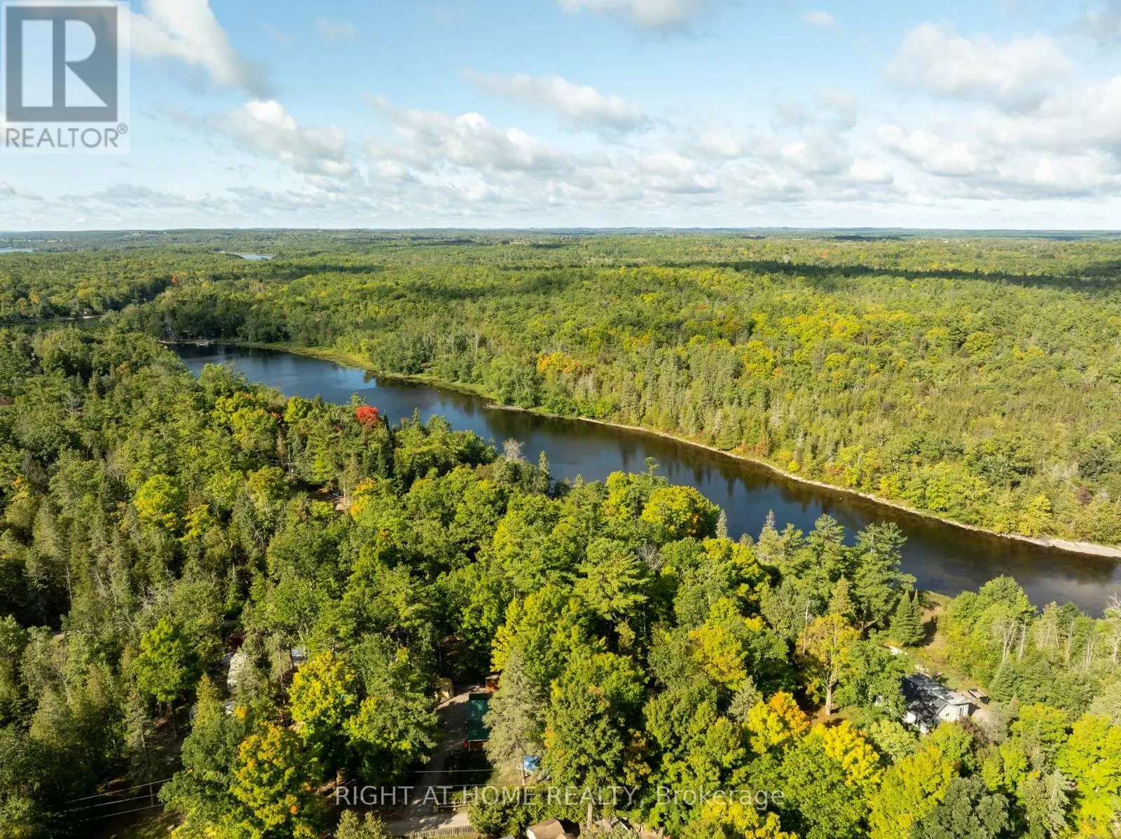 137 TRILLIUM TRAIL S
