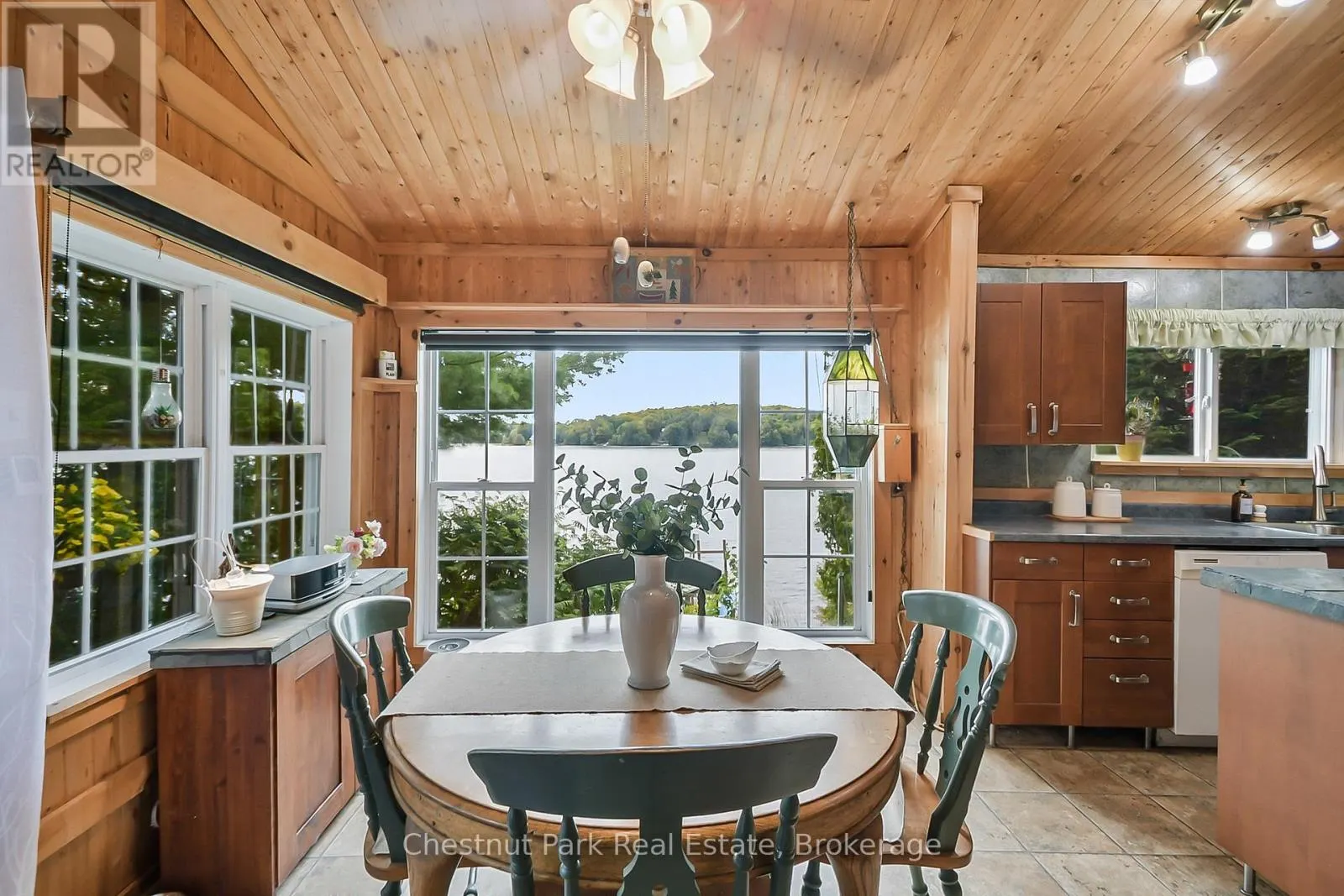 501 NORTH BAY LAKE ROAD