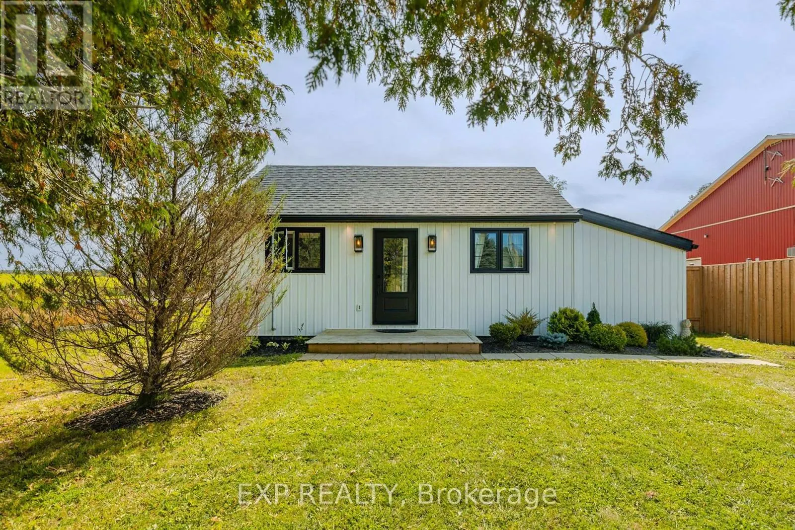 401250 GREY 4 ROAD