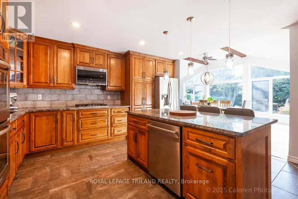 25 MONTEITH AVENUE
